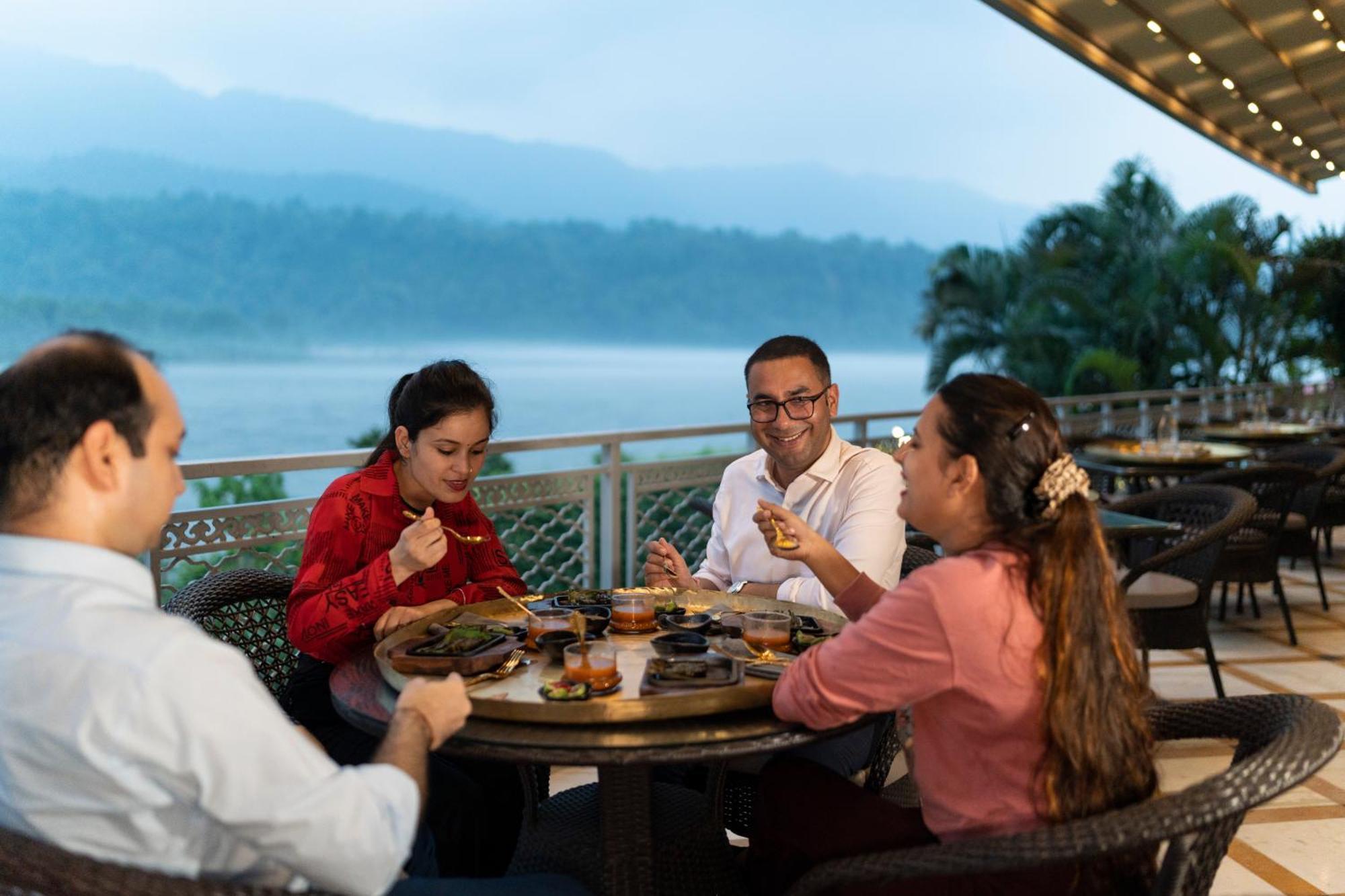 Ganga Kinare- A Riverside Boutique Resort, Rishikesh Exterior photo