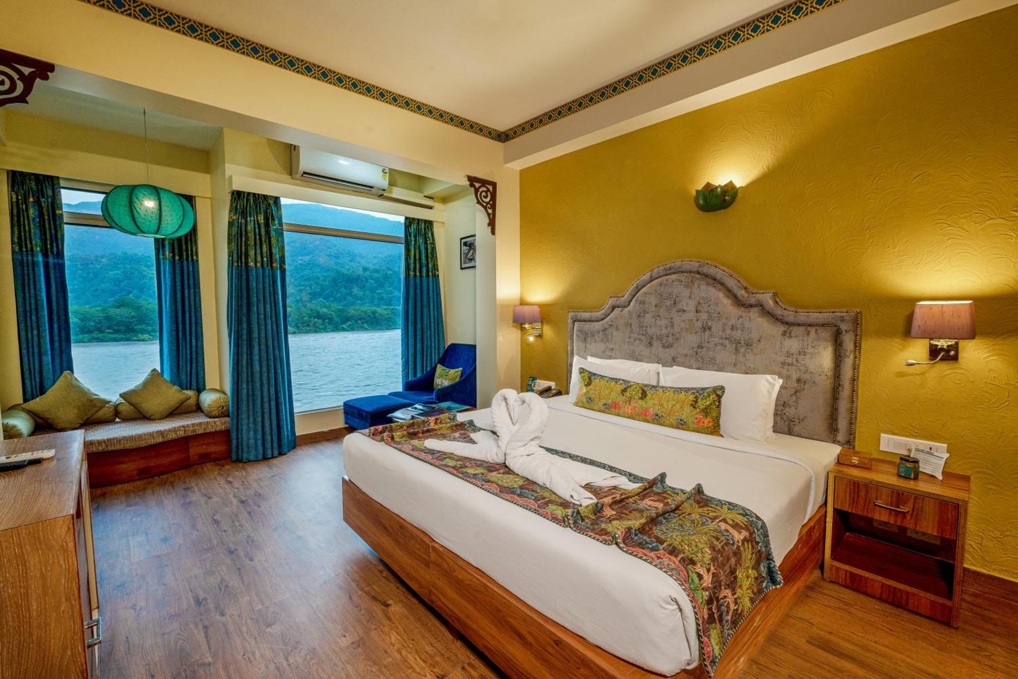 Ganga Kinare- A Riverside Boutique Resort, Rishikesh Exterior photo